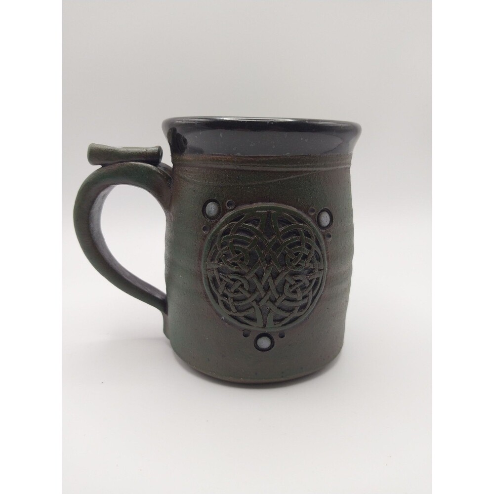 Vintage Bob Anderson Pella Iowa Pottery Celtic Knot Mug Stoneware Pristine 2010